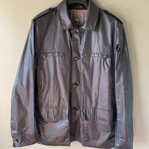 M0851 Black water resistant jacket in black size Small